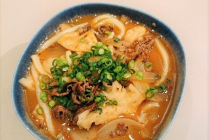 はなびら茸肉うどん写真